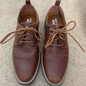 Boys Brown Dress Shoes Size 3 1/2